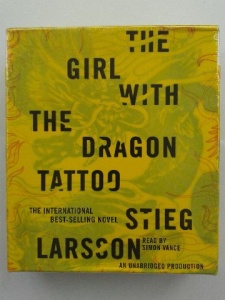 The Girl with the Dragon Tattoo written by Stieg Larsson performed by Simon Vance on CD (Unabridged)