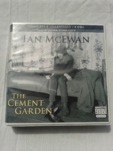 The Cement Garden written by Ian McEwan performed by Julian Rhind-Tutt on CD (Unabridged)